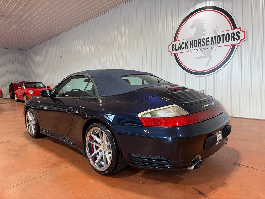2004 Porsche 911 Image 14