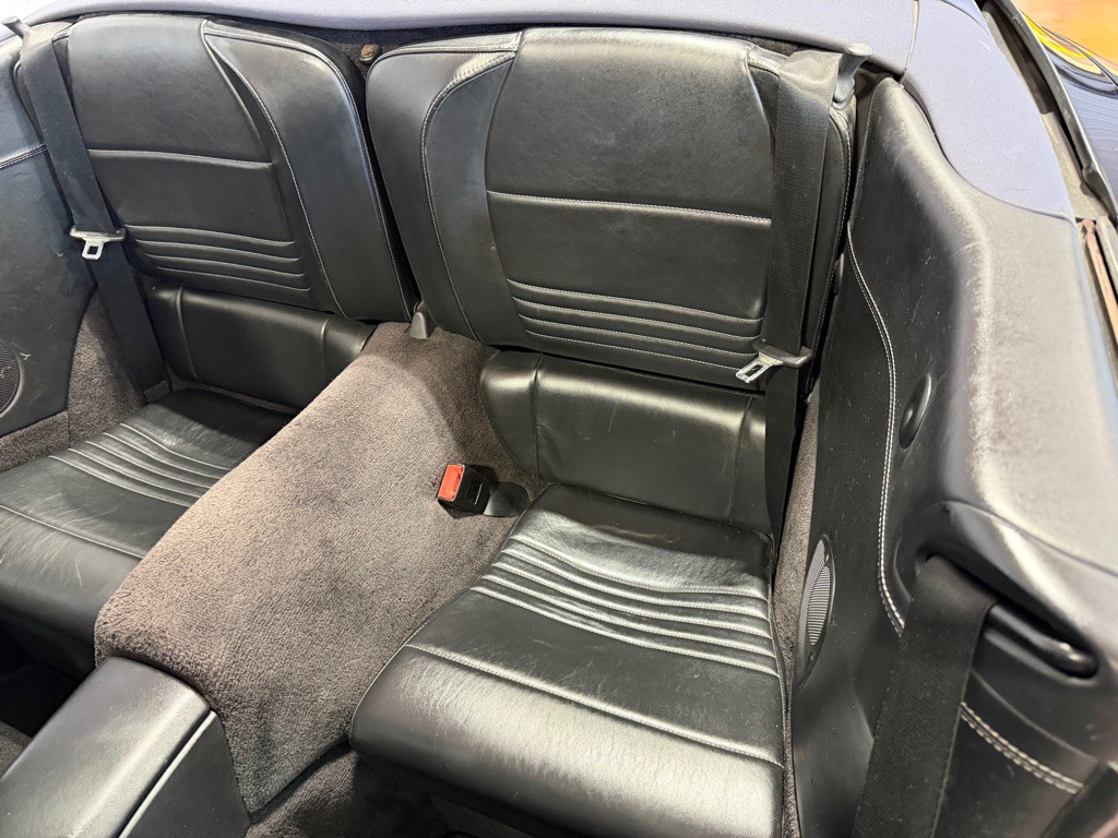 2004 Porsche 911 Image 24