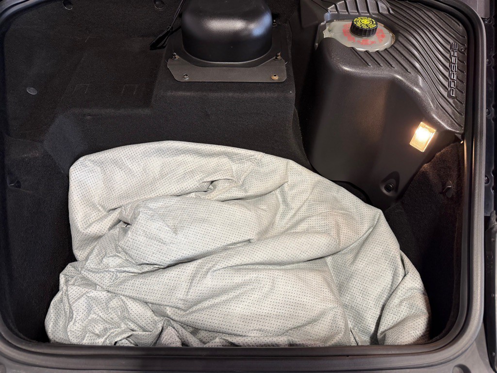2004 Porsche 911 Image 37