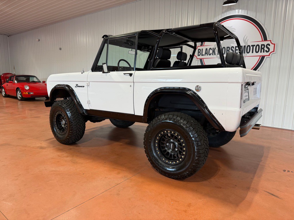 1968 Ford Bronco Image 9