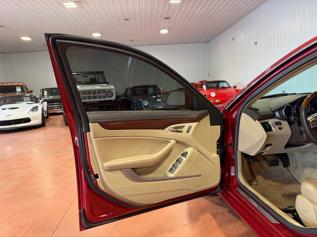 2008 Cadillac CTS Image 18
