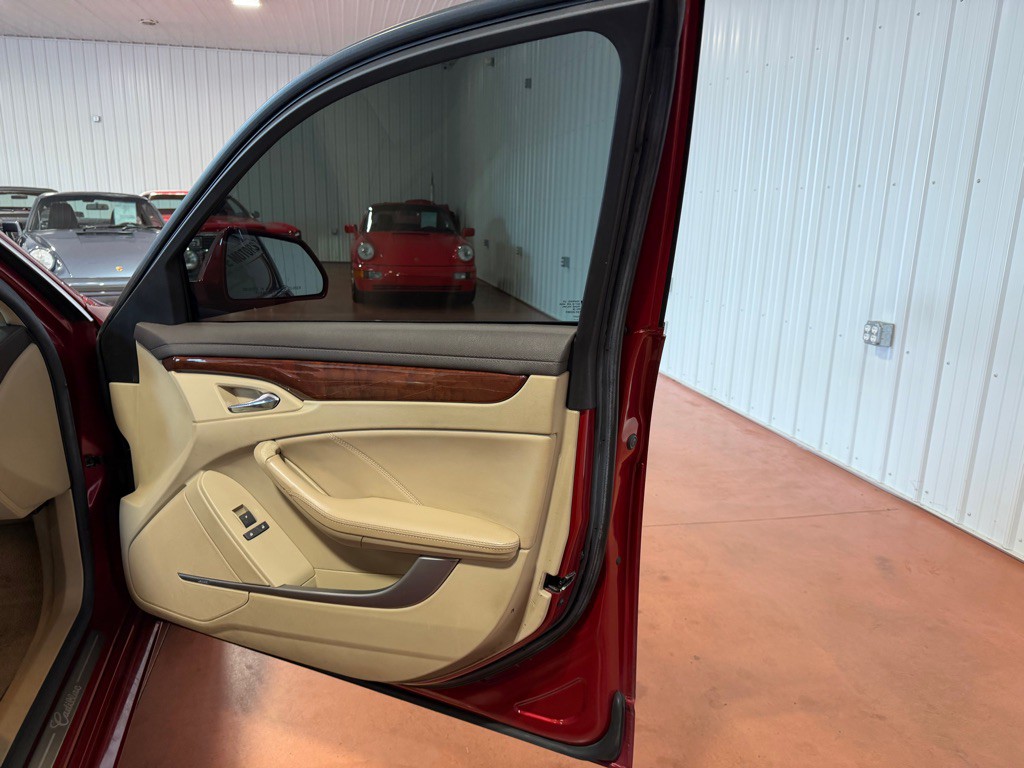 2008 Cadillac CTS Image 24