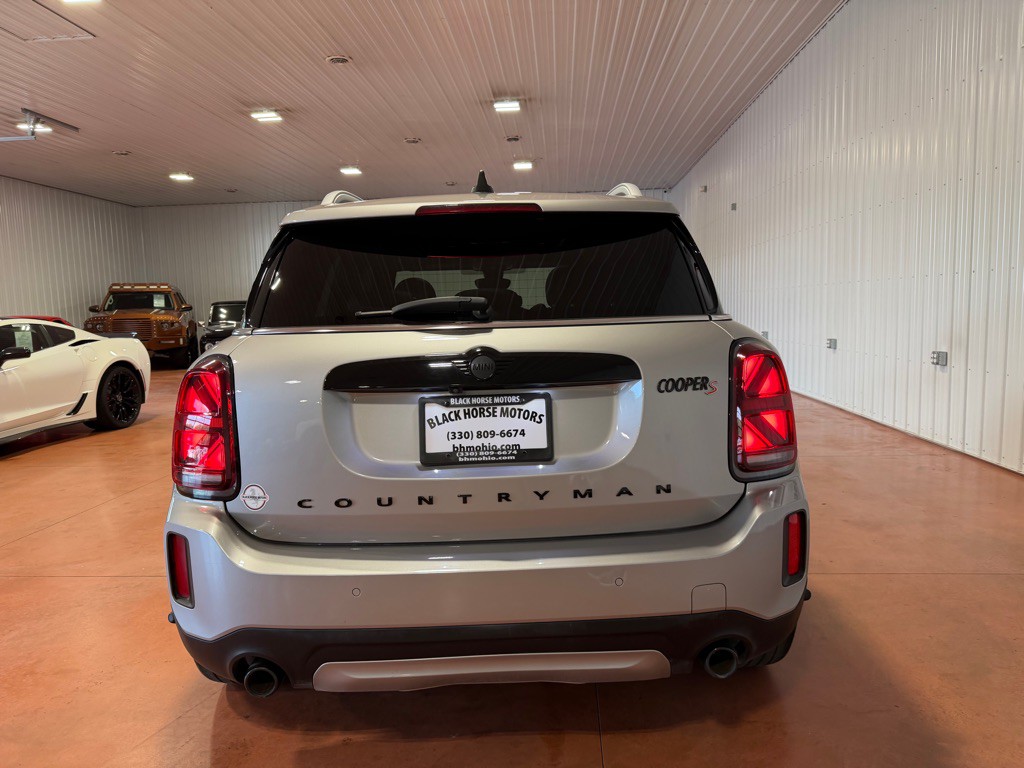 2023 MINI Cooper Image 10