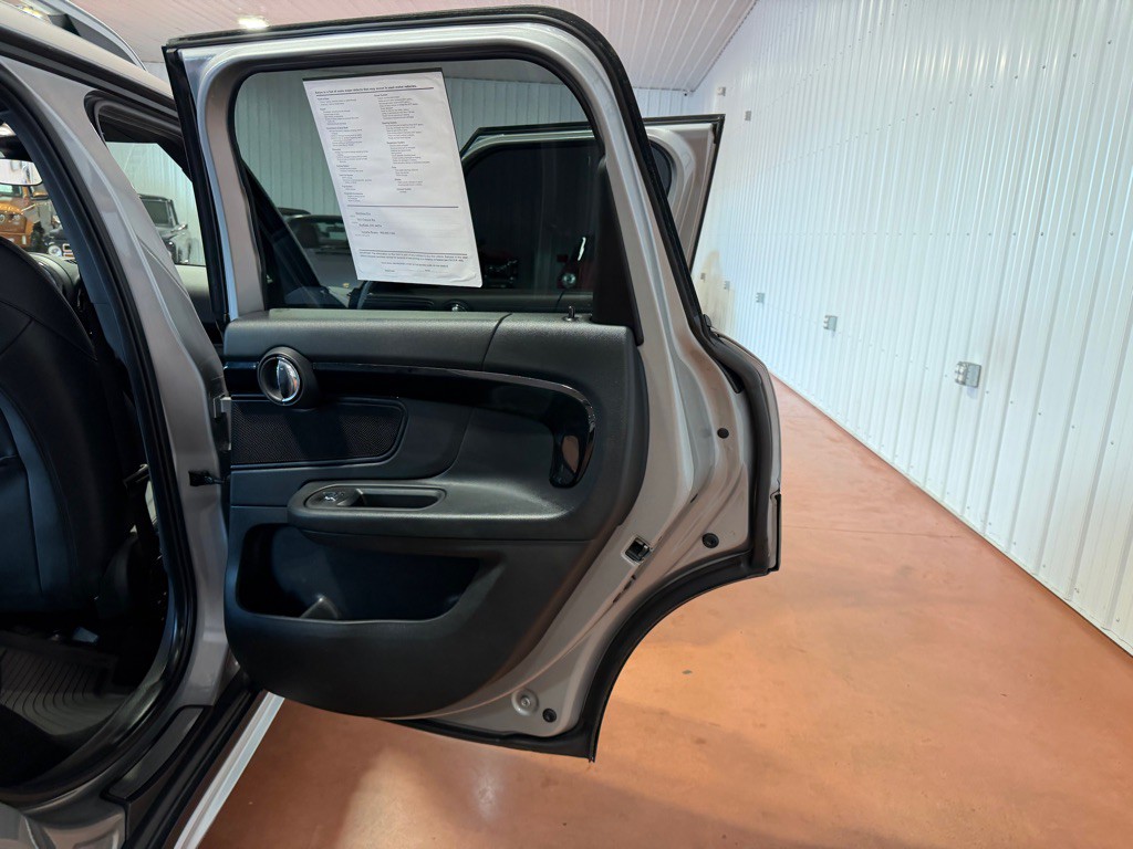 2023 MINI Cooper Image 23