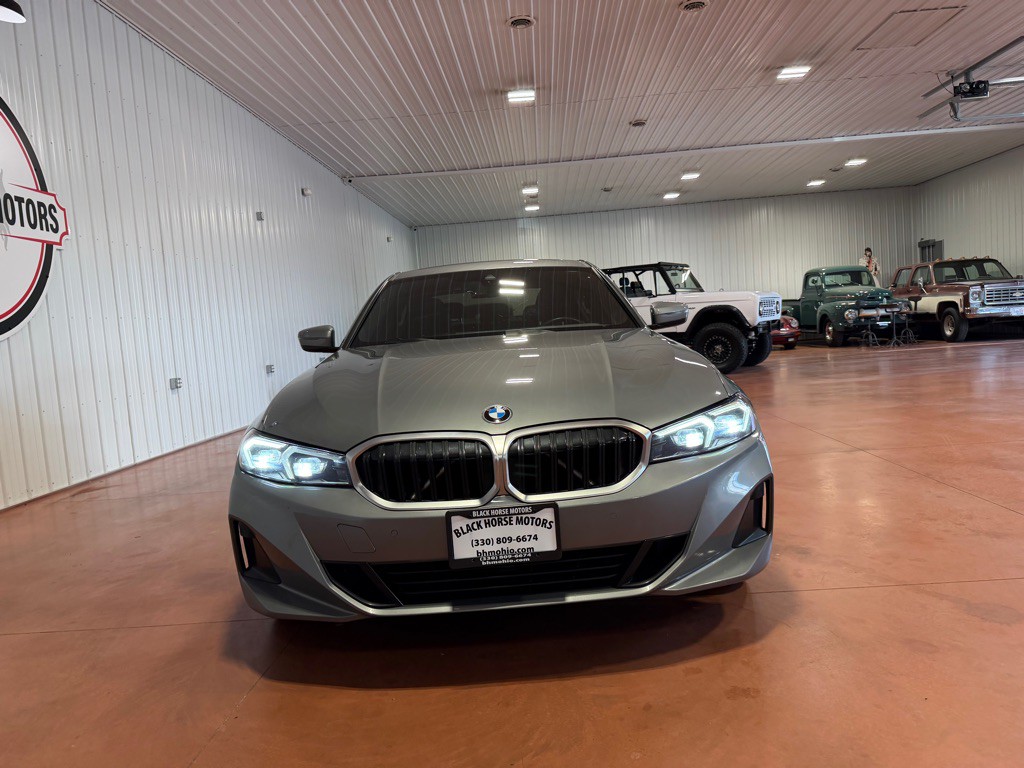 2023 BMW 3 Series Image 6