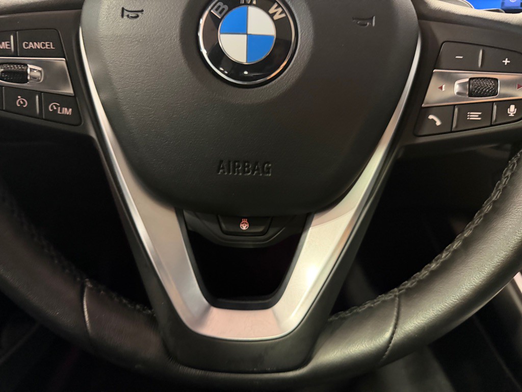 2023 BMW 3 Series Image 29