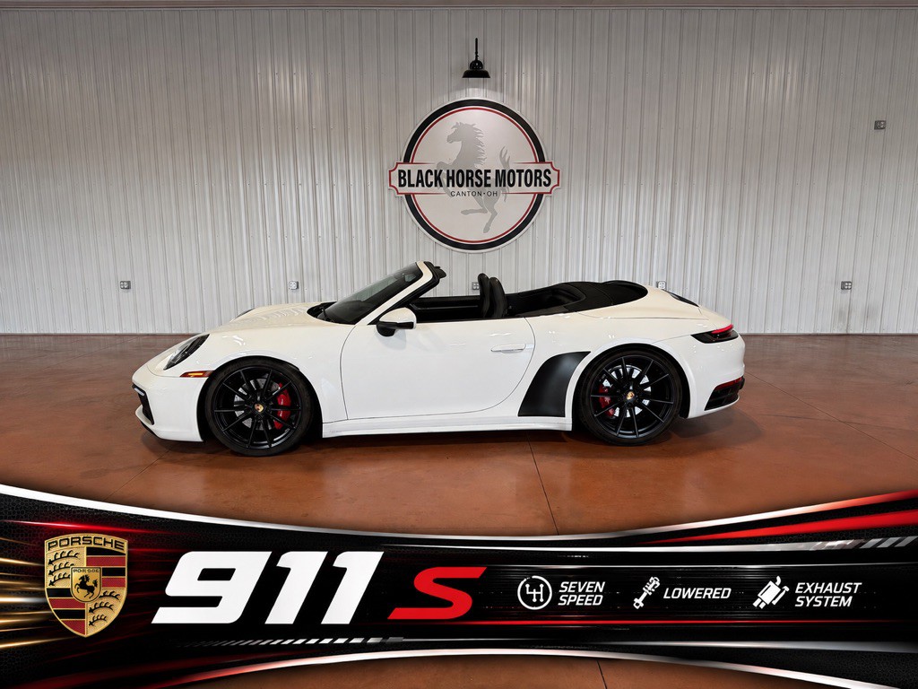 2020 Porsche 911 Image 1