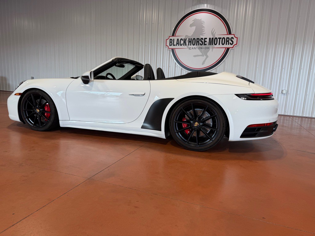 2020 Porsche 911 Image 15