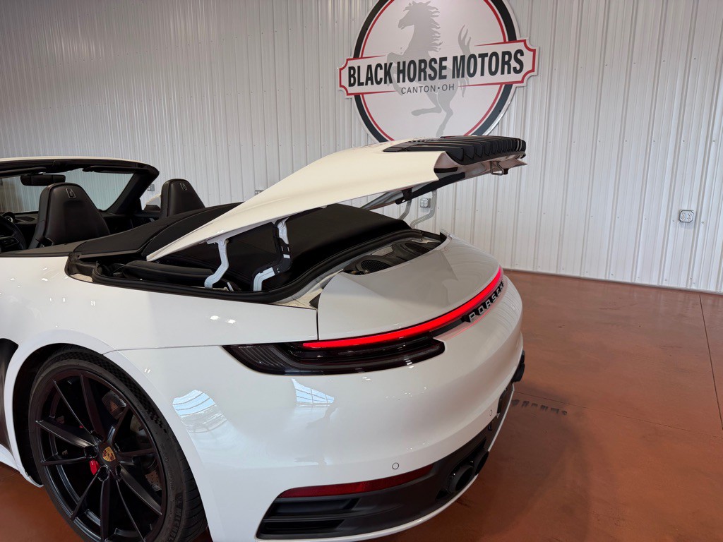 2020 Porsche 911 Image 20
