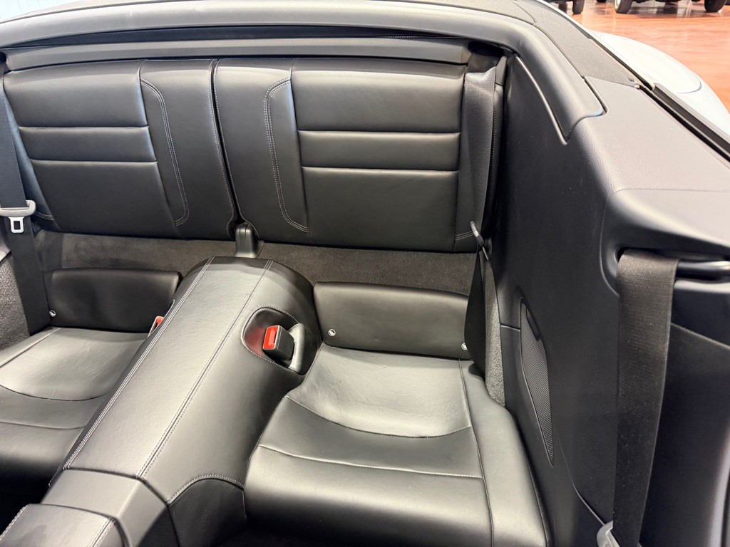 2020 Porsche 911 Image 24