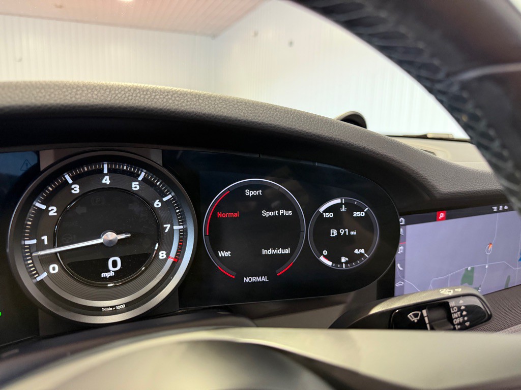 2020 Porsche 911 Image 35