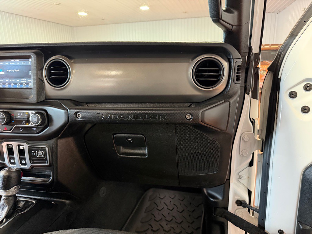 2019 Jeep Wrangler Image 25