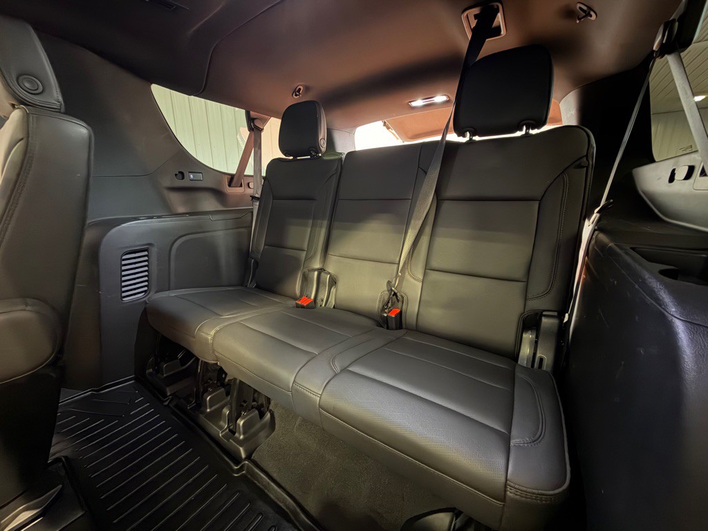 2023 Chevrolet Suburban Image 27