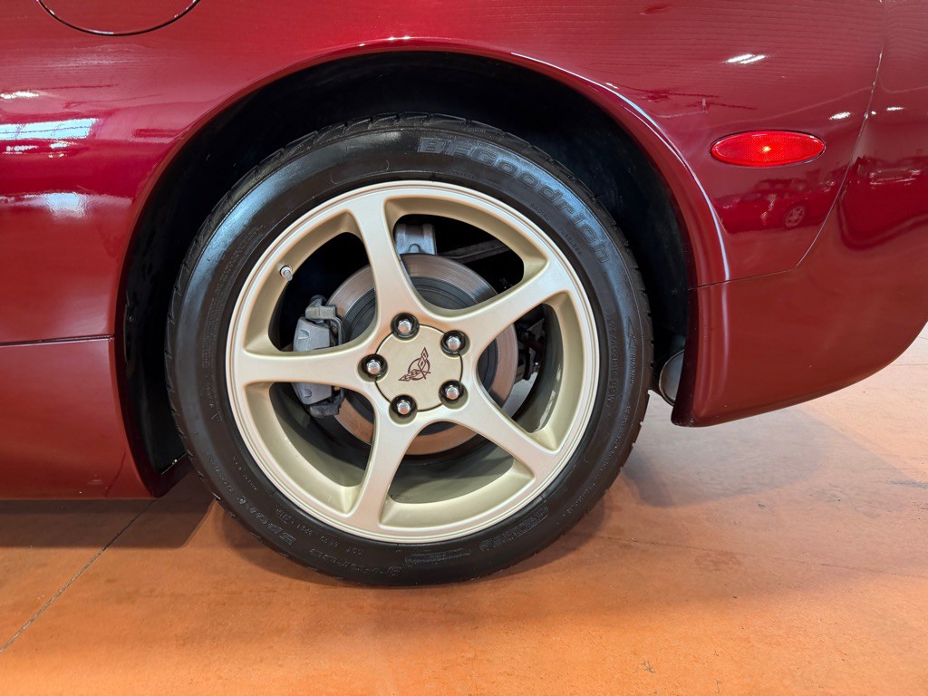 2003 Chevrolet Corvette Image 20