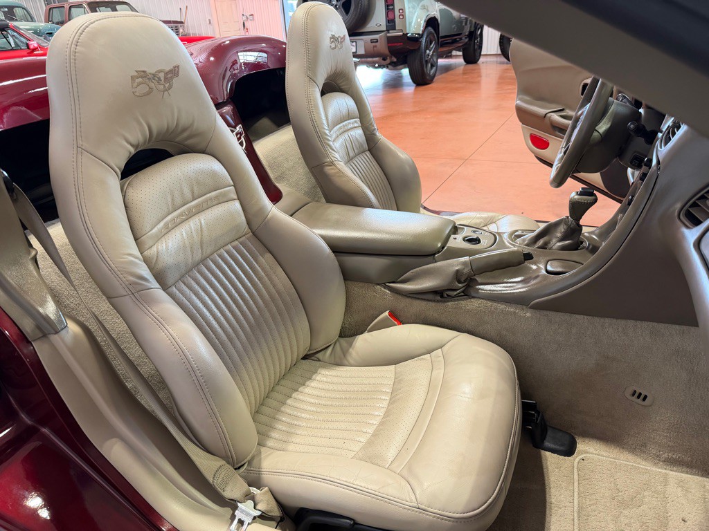 2003 Chevrolet Corvette Image 28