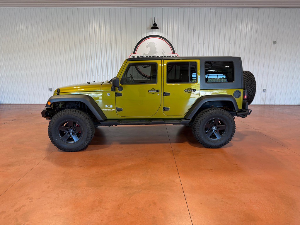 2008 Jeep Wrangler Unlimited Image 2
