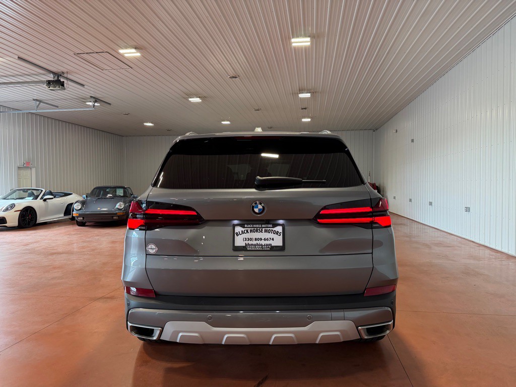 2026 BMW X5 Image 11