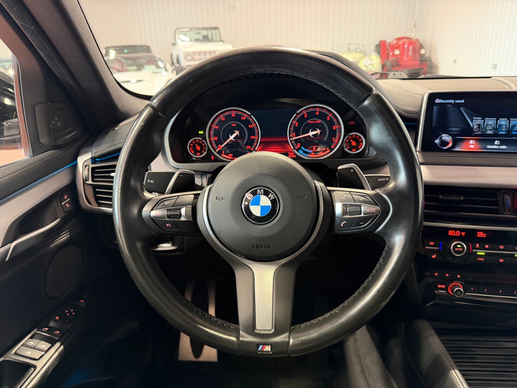 2017 BMW X6 Image 30