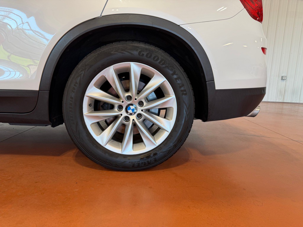 2016 BMW X3 Image 14