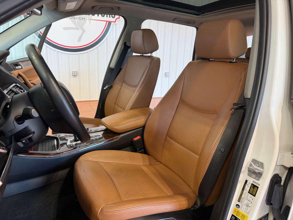 2016 BMW X3 Image 20