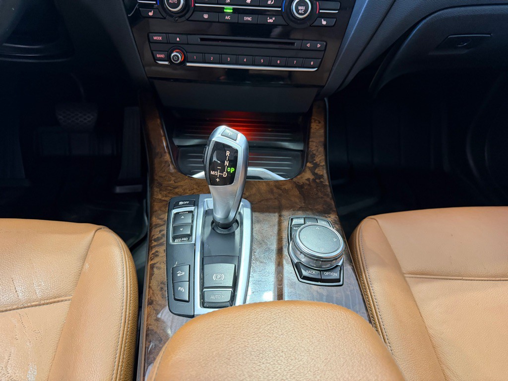 2016 BMW X3 Image 33