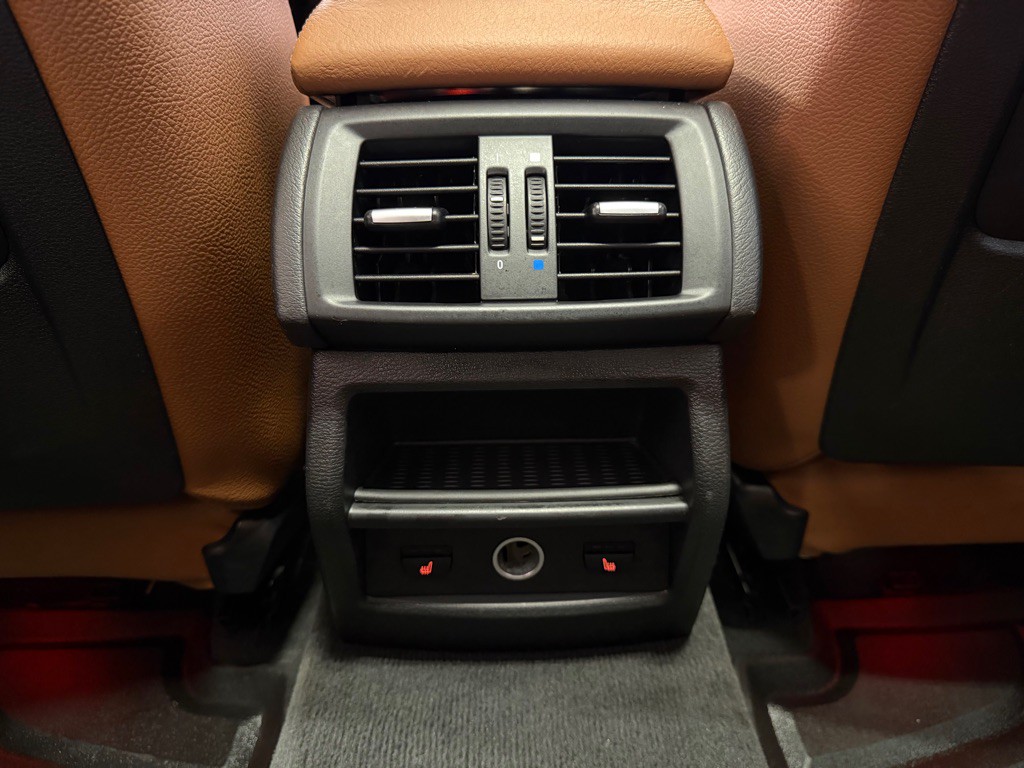 2016 BMW X3 Image 36