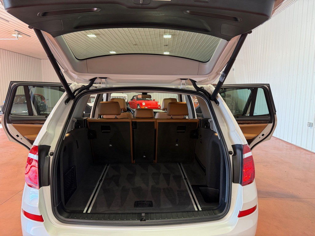 2016 BMW X3 Image 37