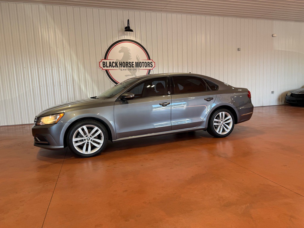2019 Volkswagen Passat Image 4