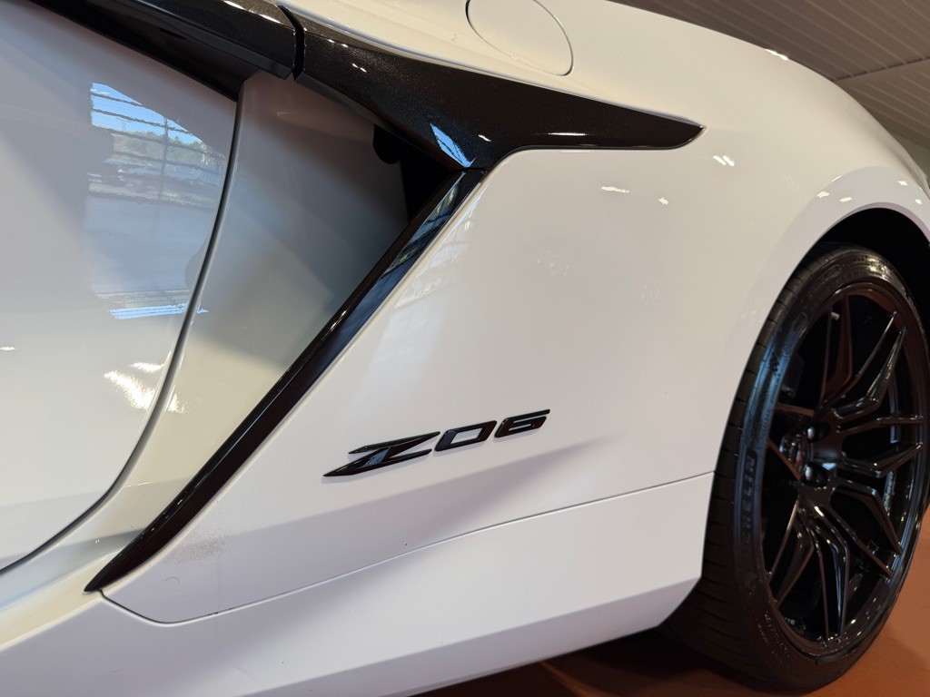 2025 Chevrolet Corvette Image 13