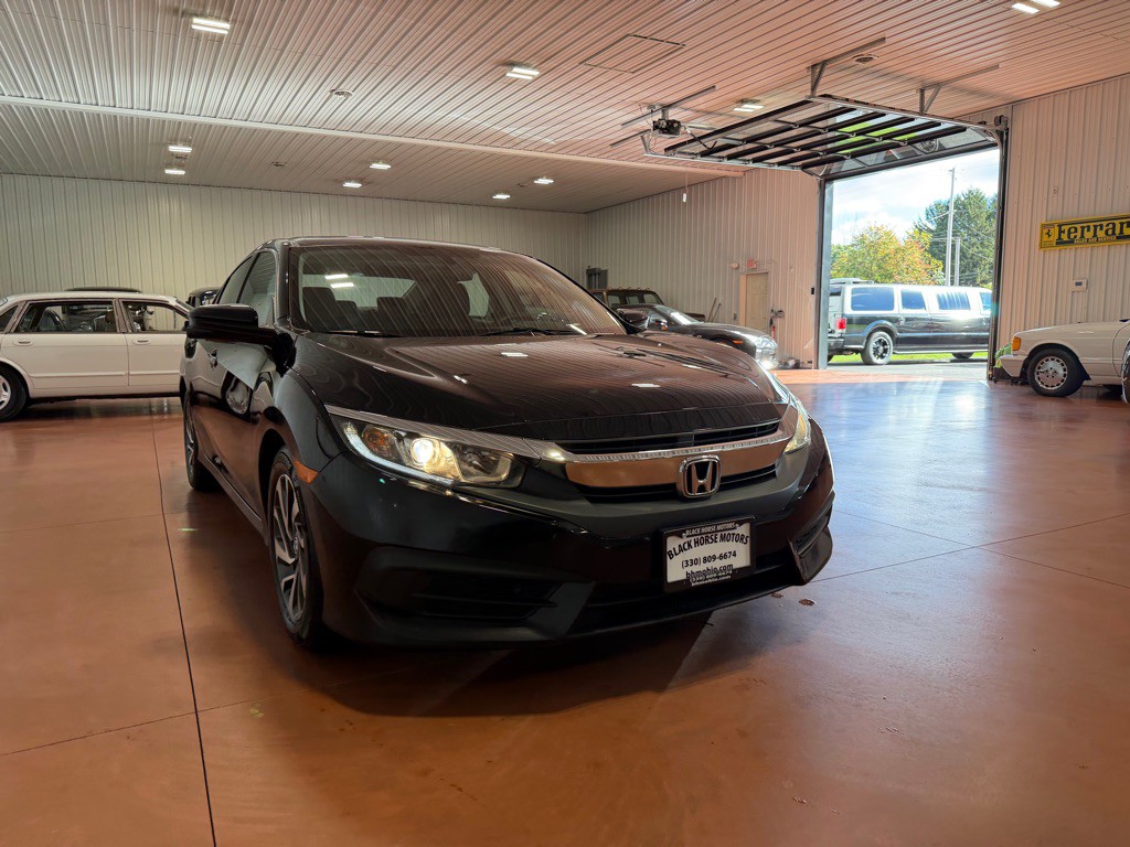 2017 Honda Civic Image 8