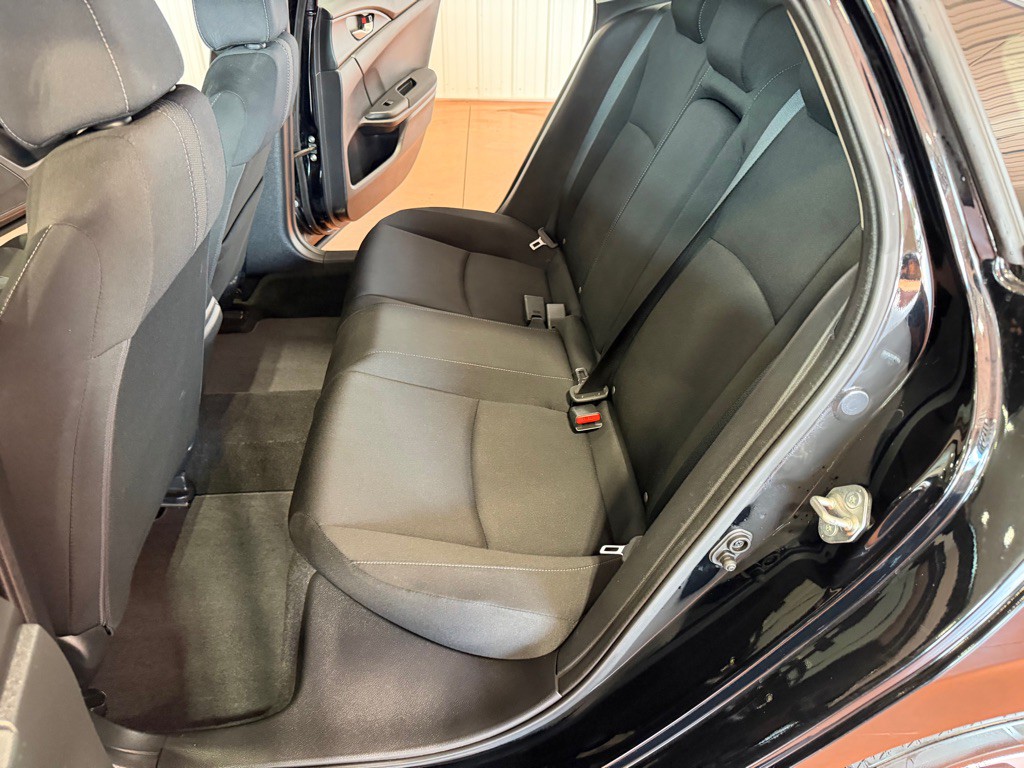 2017 Honda Civic Image 21