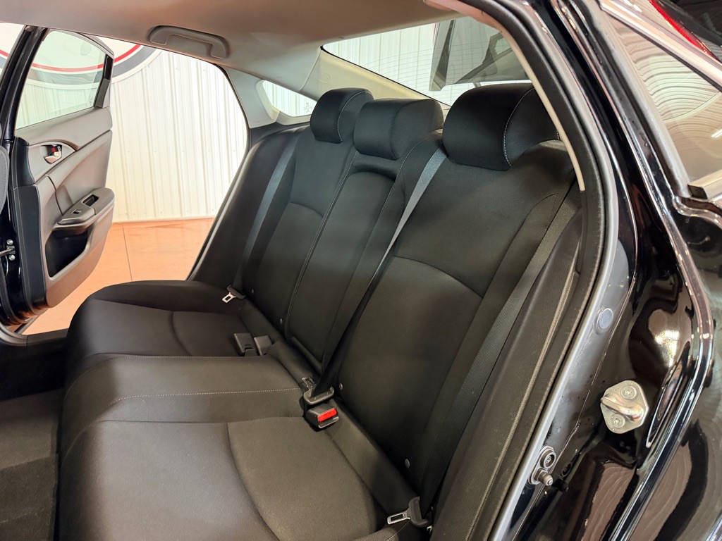 2017 Honda Civic Image 22