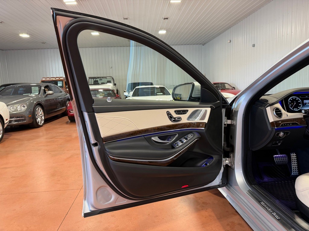 2015 Mercedes-Benz S-Class Image 12