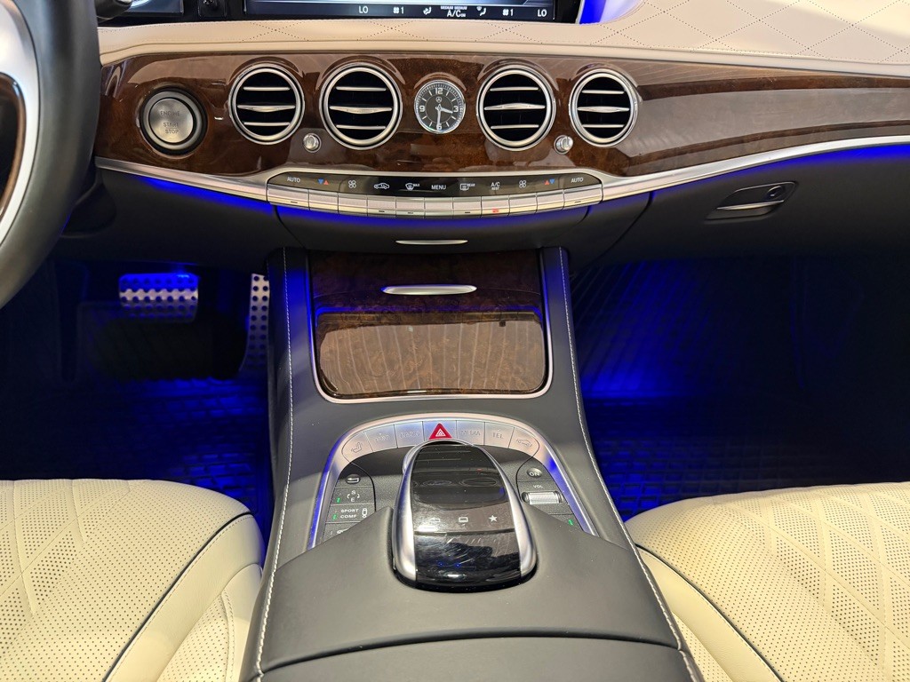 2015 Mercedes-Benz S-Class Image 27