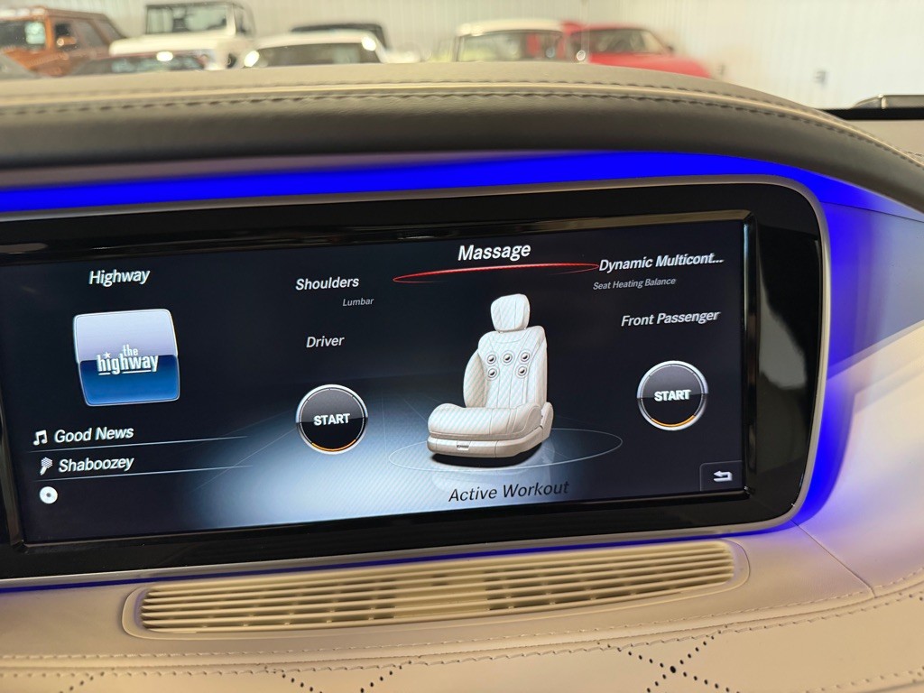 2015 Mercedes-Benz S-Class Image 32