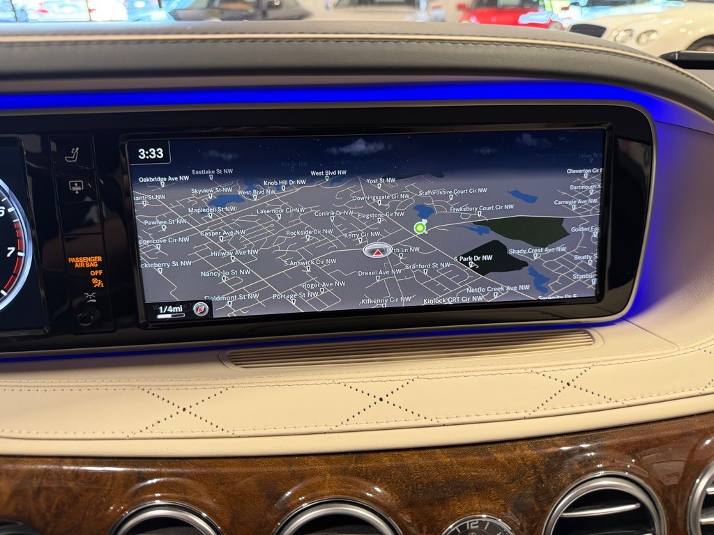 2015 Mercedes-Benz S-Class Image 33