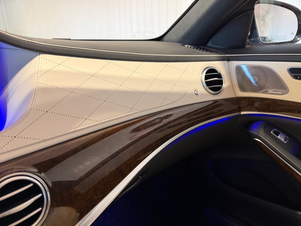 2015 Mercedes-Benz S-Class Image 34