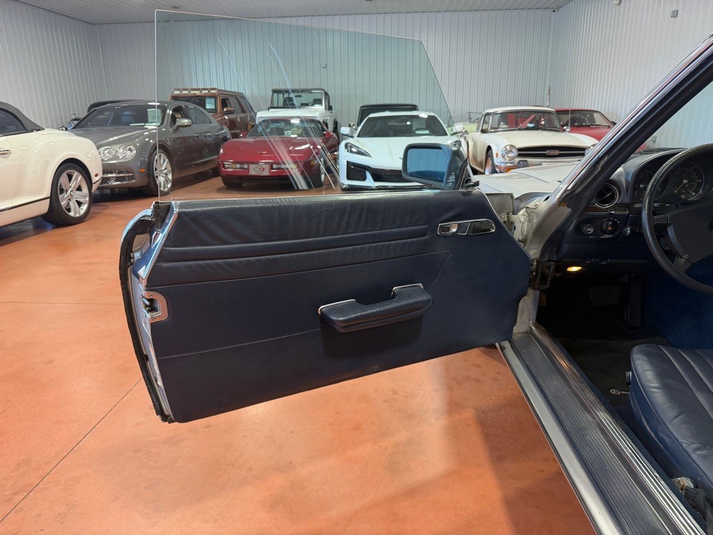 1980 Mercedes-Benz 420-Class Image 12