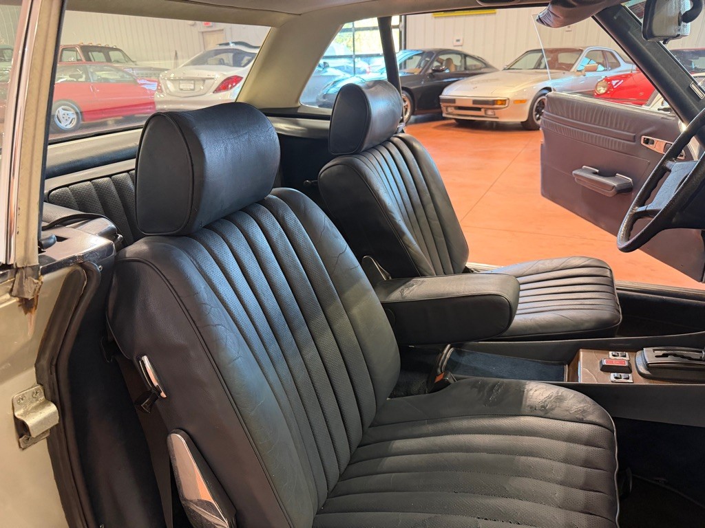 1980 Mercedes-Benz 420-Class Image 18