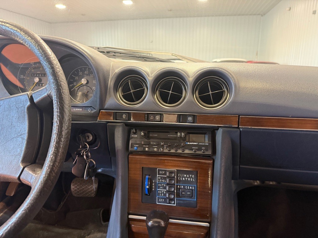 1980 Mercedes-Benz 420-Class Image 23