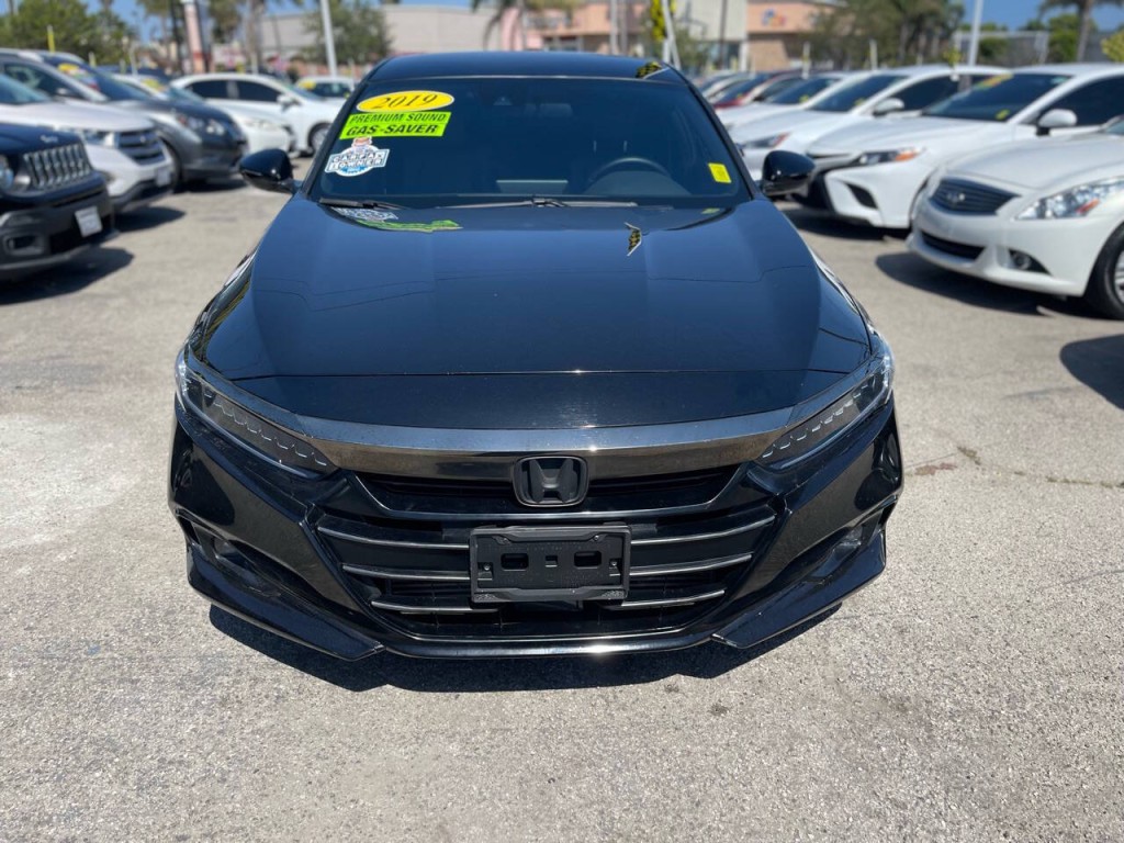 2021 Honda Accord Image 2