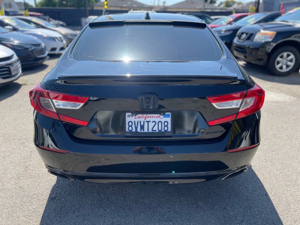 2021 Honda Accord Image 5