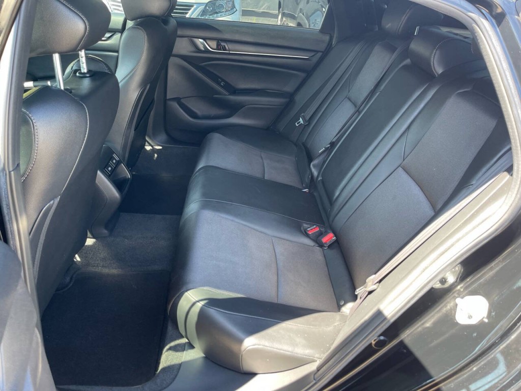 2021 Honda Accord Image 6