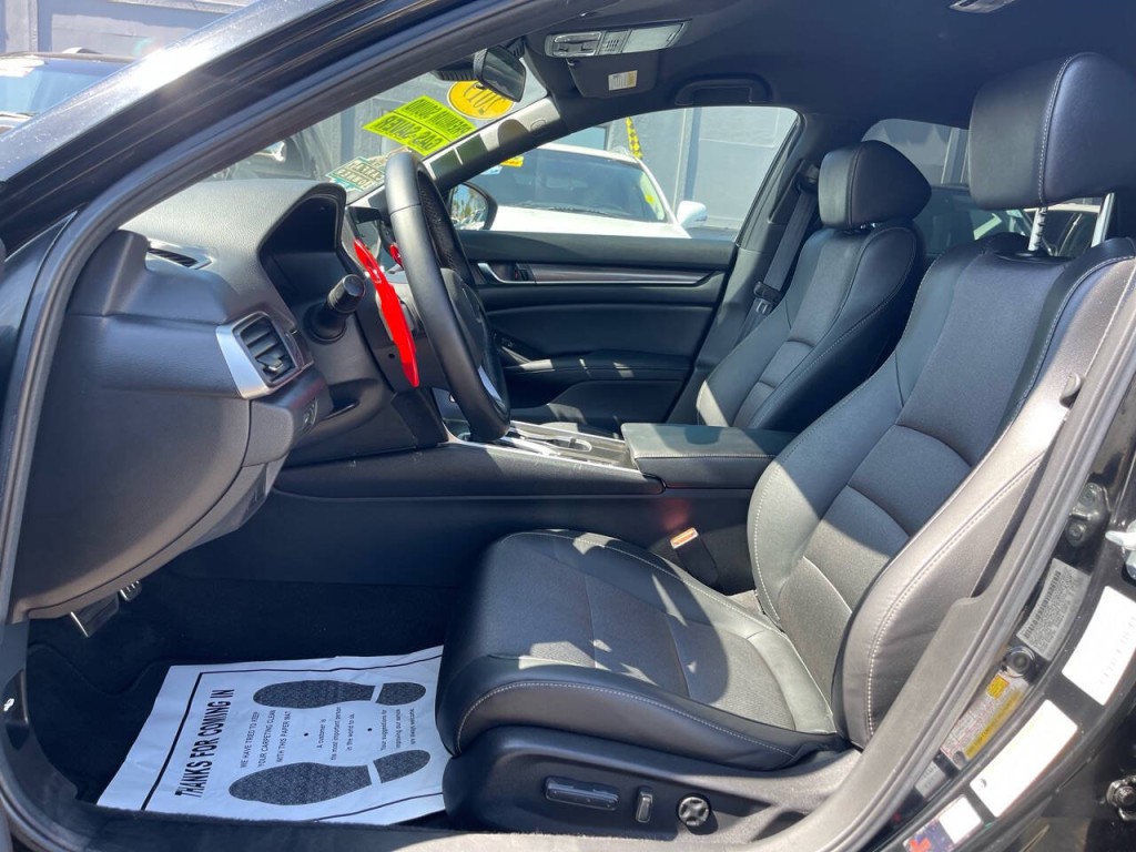 2021 Honda Accord Image 10