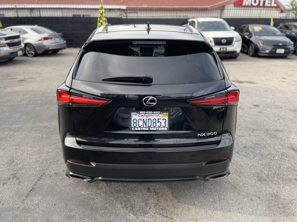 2018 Lexus NX 300 Image 7