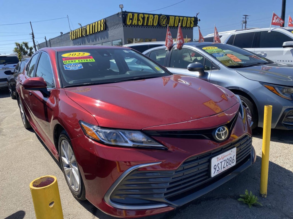 2022 Toyota Camry Image 6