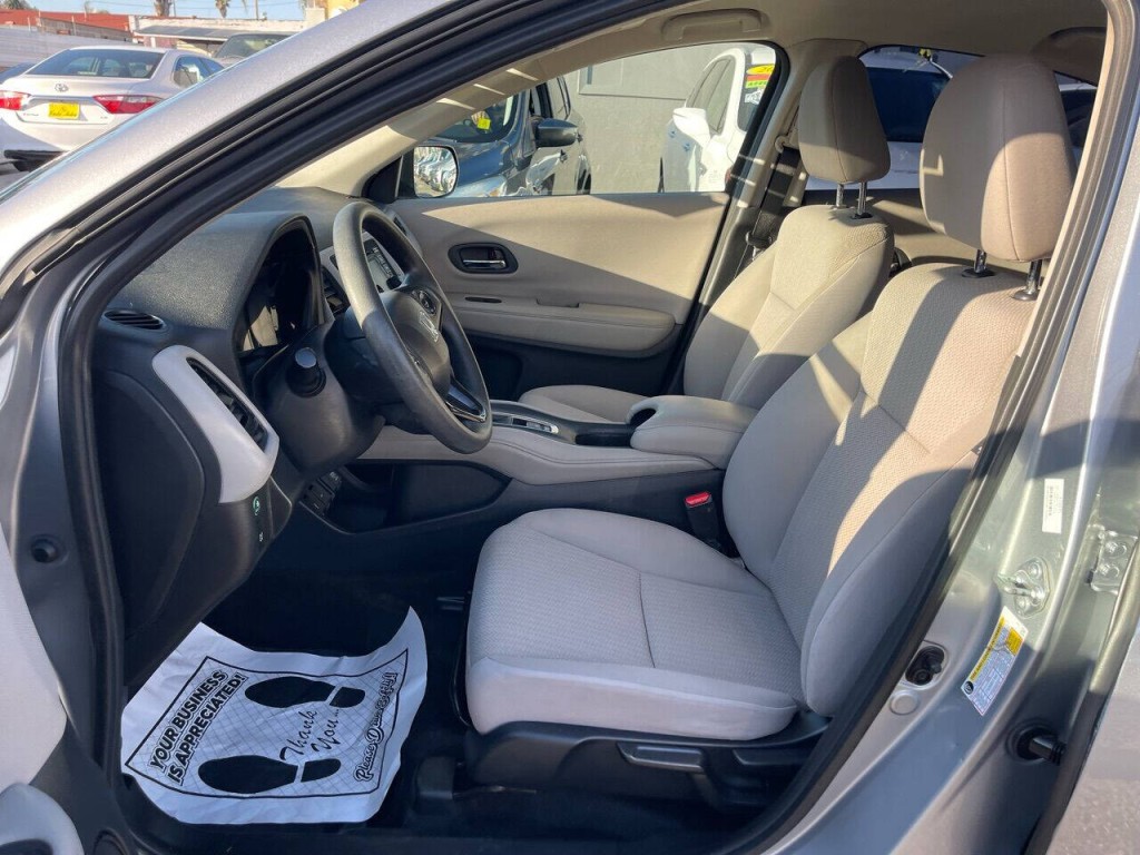 2017 Honda HR-V Image 5