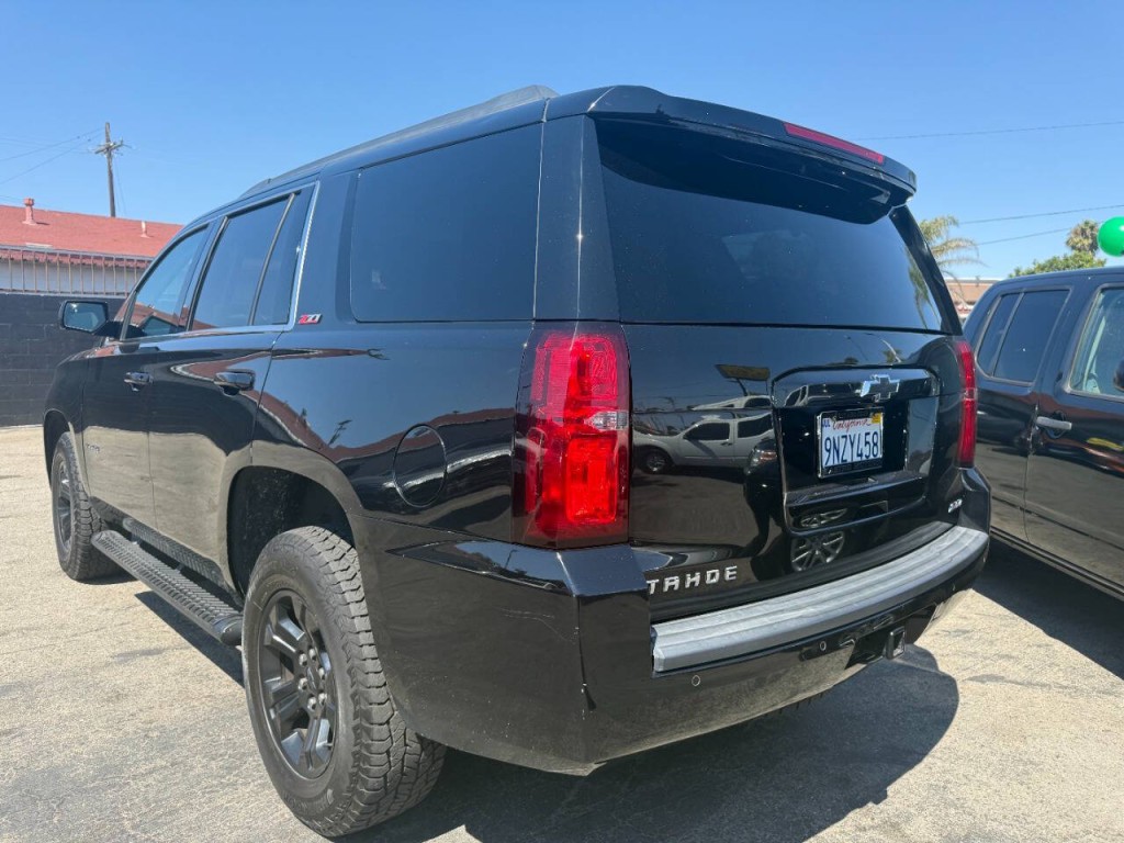 2017 Chevrolet Tahoe Image 5