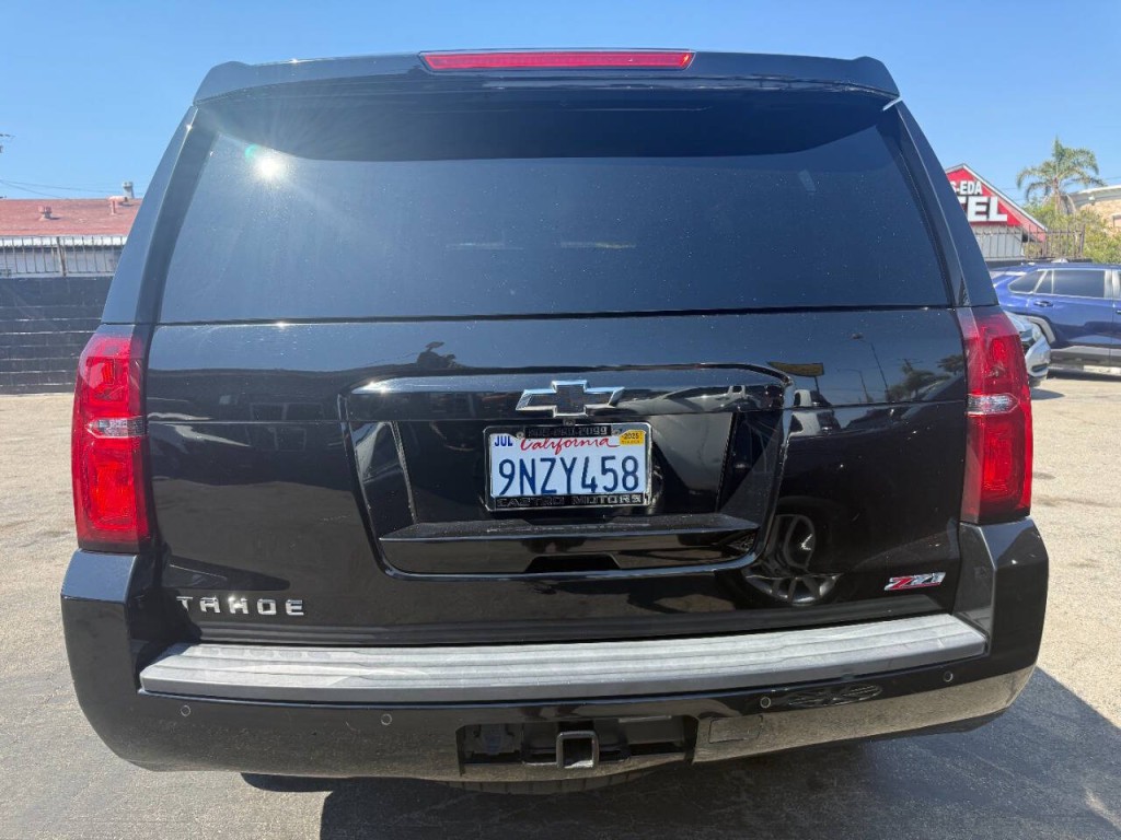 2017 Chevrolet Tahoe Image 7