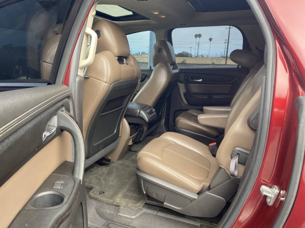 2015 GMC Acadia Image 5